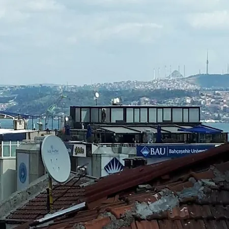 Galata Waterfall Apartment
