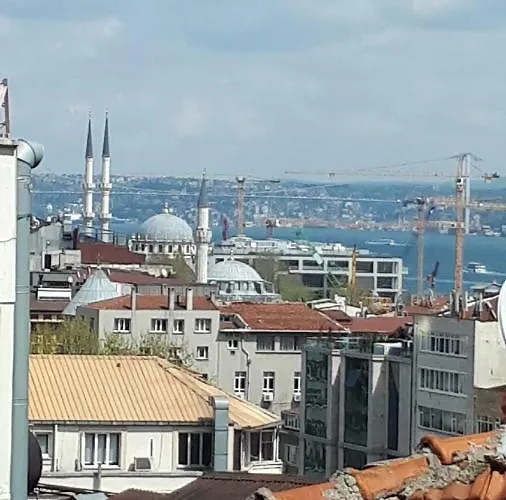 Galata Waterfall Apartamento